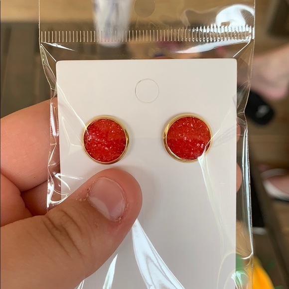 Earrings - Picture 2 of 2